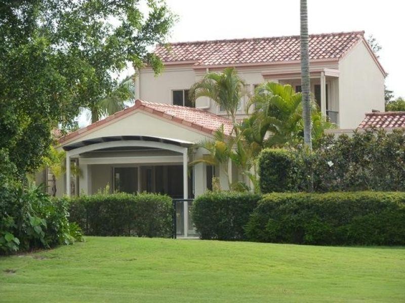 230/61 Noosa Springs Dr, Noosa Heads QLD 4567