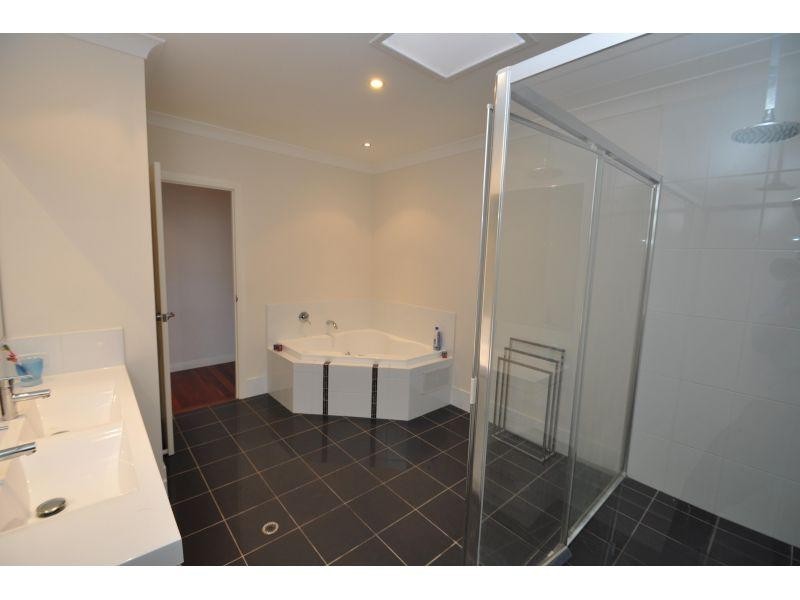 31 Cooroibah Crescent, Tewantin QLD 4565