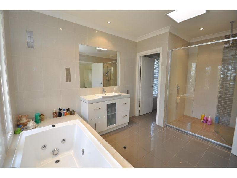 31 Cooroibah Crescent, Tewantin QLD 4565