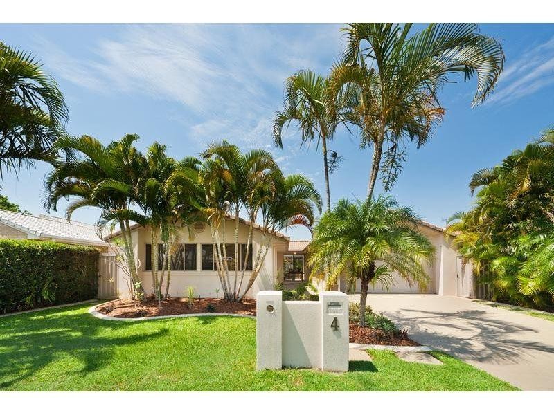 4 Keel Court, Noosaville QLD 4566