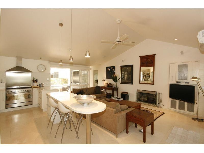 43 Cooran Court, Noosa Heads QLD 4567