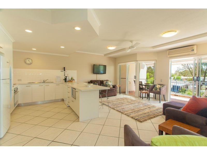 8/144 Noosa Parade, Noosaville QLD 4566