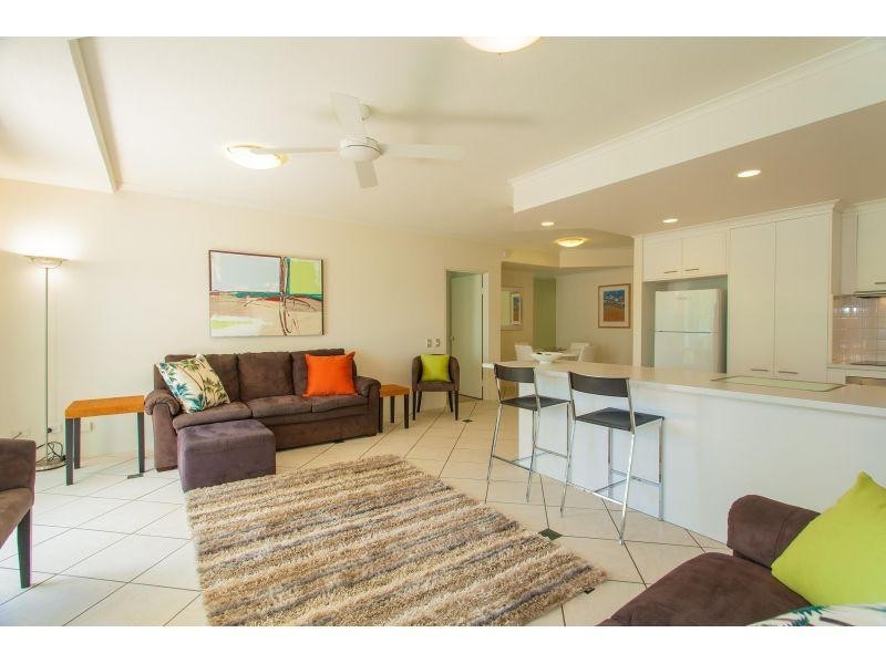 8/144 Noosa Parade, Noosaville QLD 4566