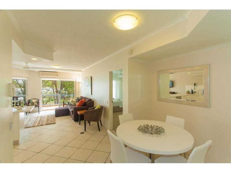 8/144 Noosa Parade, Noosaville QLD 4566