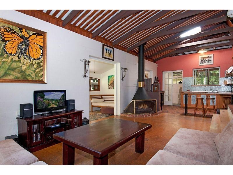 300 Kidd Rd, Pomona QLD 4568