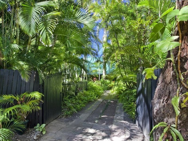 28 Ferris Street, Sunshine Beach QLD 4567