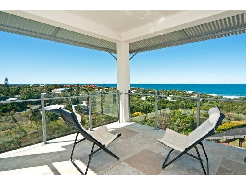 22 Captains Court, Sunrise Beach QLD 4567