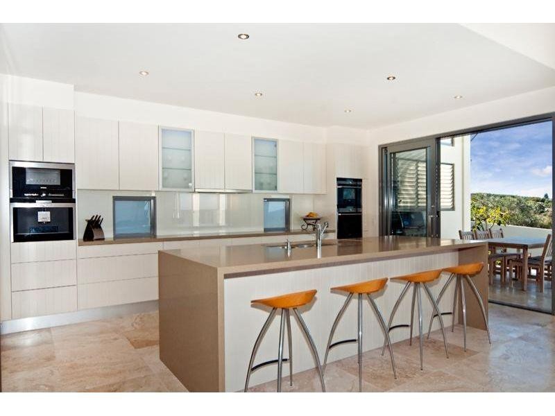 22 Captains Court, Sunrise Beach QLD 4567