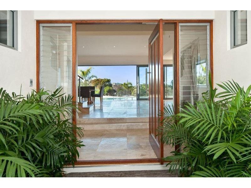 22 Captains Court, Sunrise Beach QLD 4567