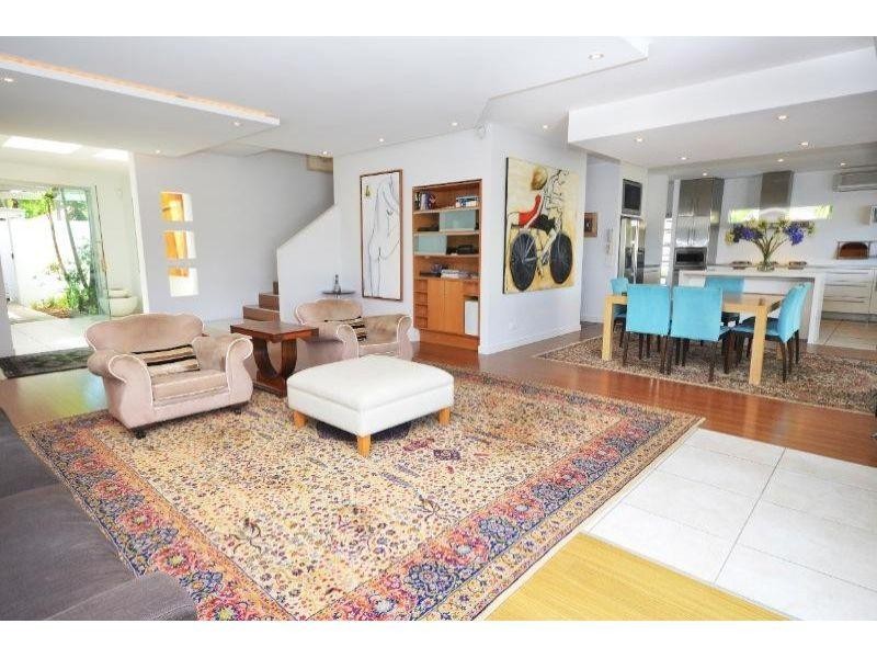 13 Wyuna Drive, Noosa Heads QLD 4567