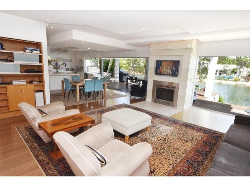 13 Wyuna Drive, Noosa Heads QLD 4567