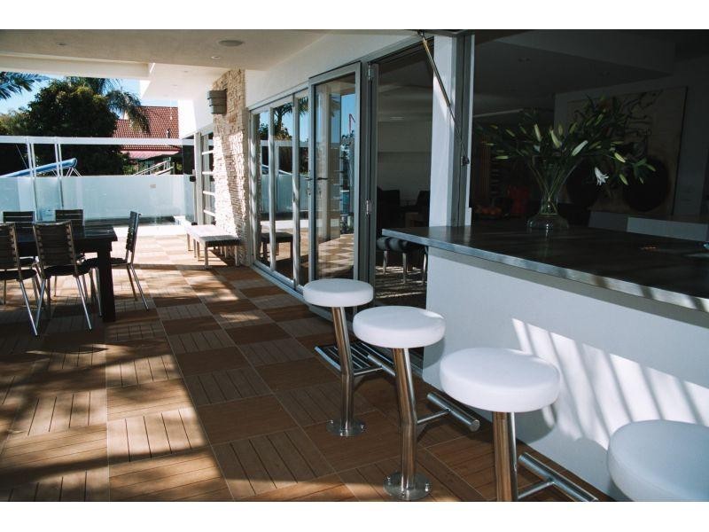 13 Wyuna Drive, Noosa Heads QLD 4567