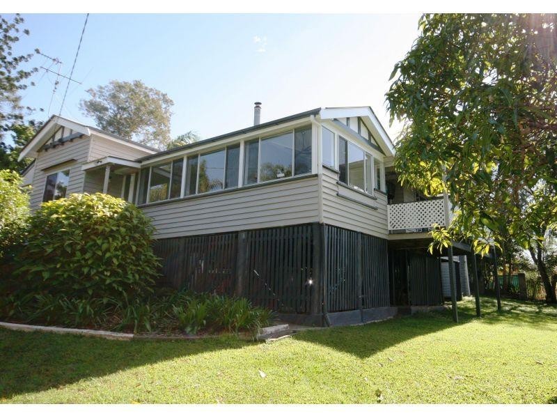 4 Pacey Street, Gympie QLD 4570