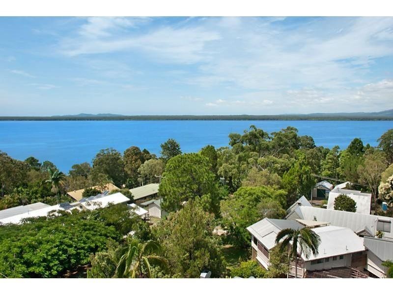 2 Vista St, Boreen Point QLD 4565