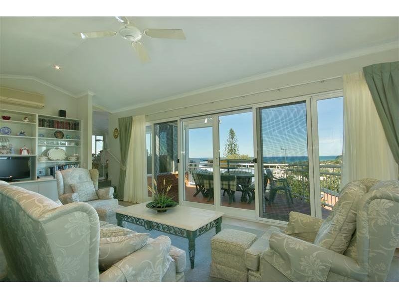 40 Pelican St, Peregian Beach QLD 4573