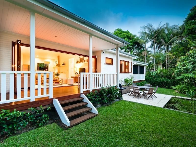 14 Sunrise Ave, Noosaville QLD 4566