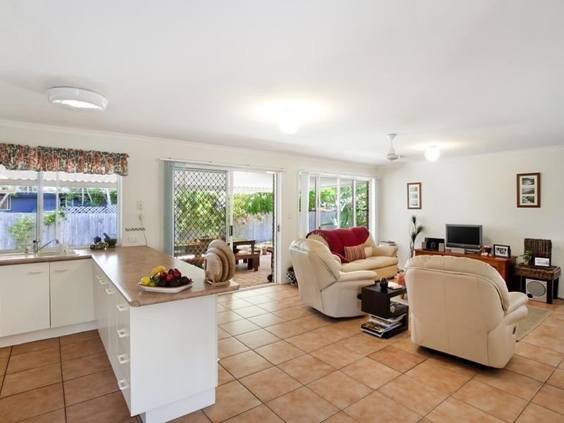 5 Stardust Court, Sunrise Beach QLD 4567