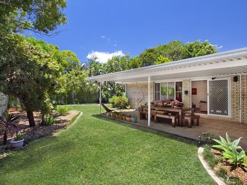5 Stardust Court, Sunrise Beach QLD 4567