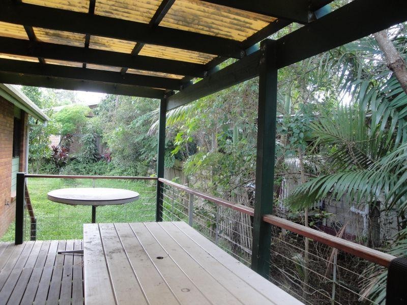 4 John St, Tewantin QLD 4565