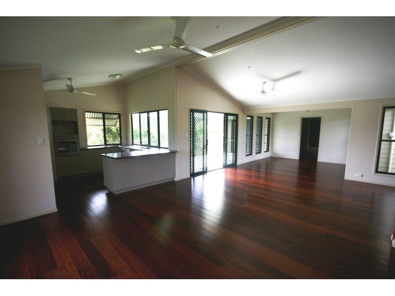 740  Shadbolt Road, Cedar Pocket QLD 4570