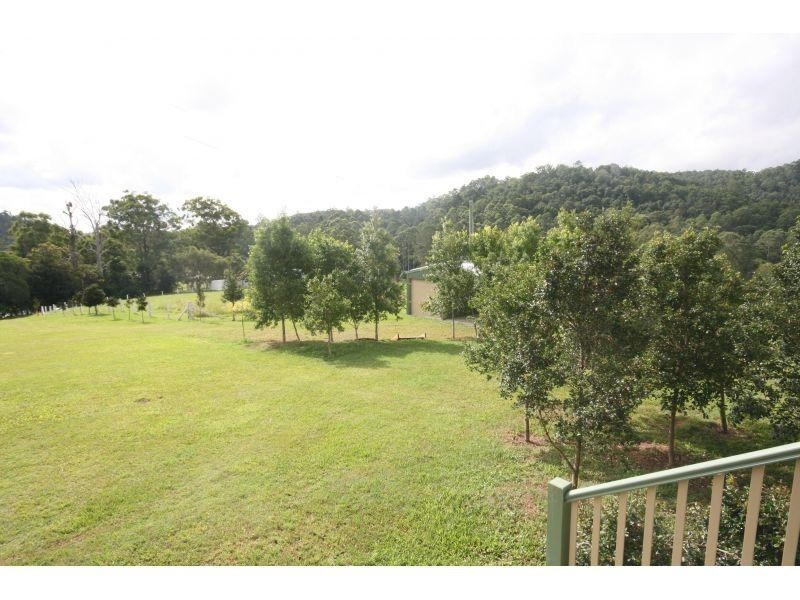 740  Shadbolt Road, Cedar Pocket QLD 4570