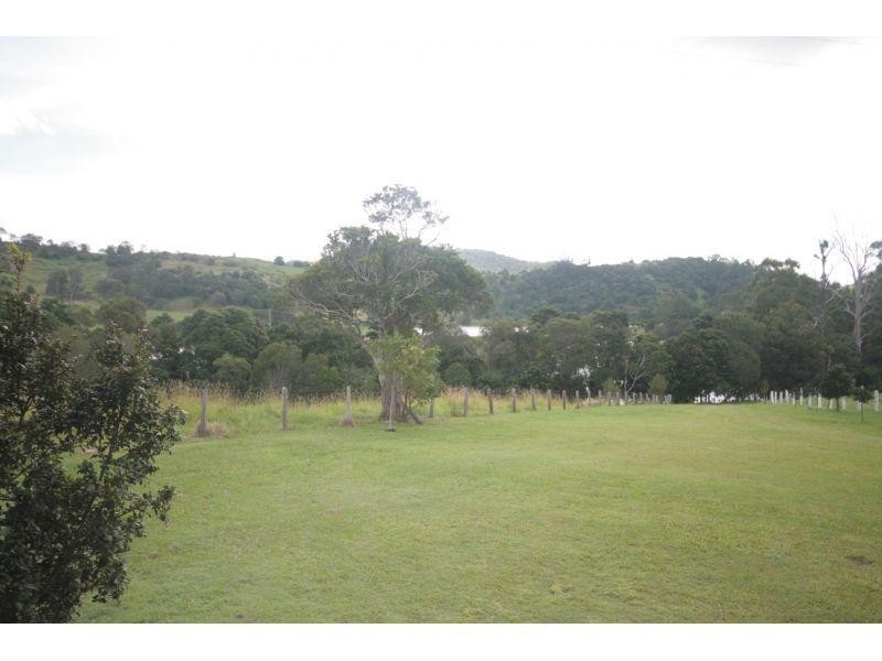740  Shadbolt Road, Cedar Pocket QLD 4570