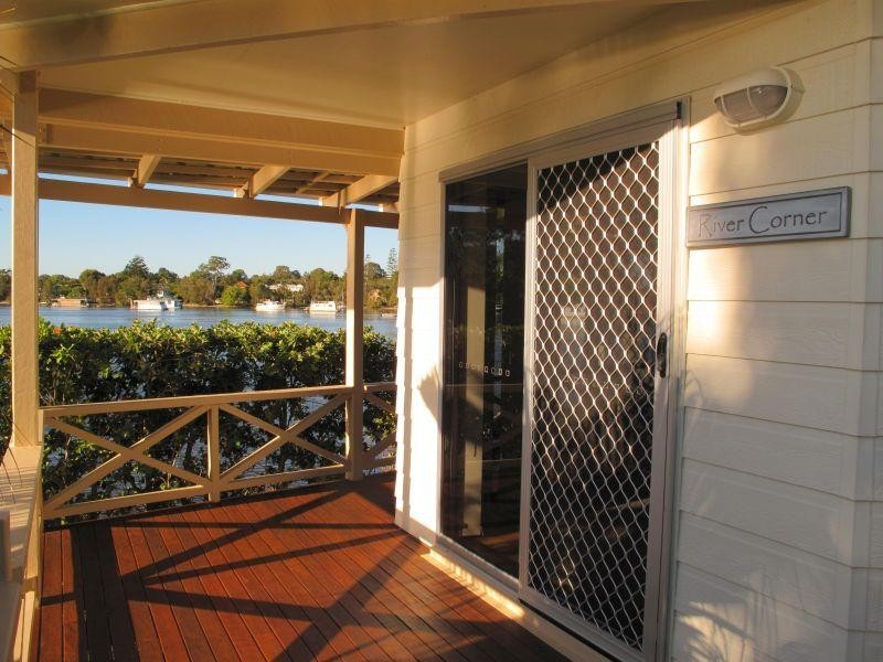 1 Noosa River Drive, Noosaville QLD 4566