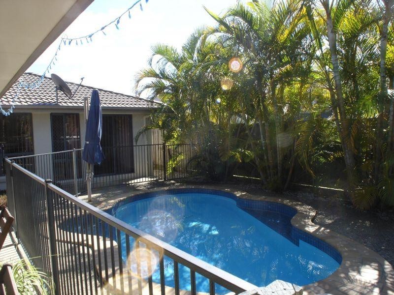 3 Nazeby Cres, Tewantin QLD 4565
