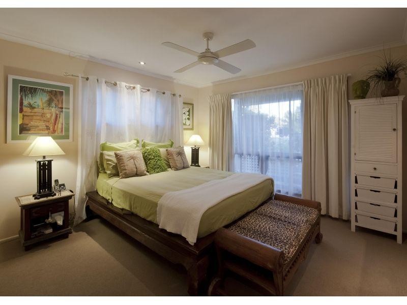 10 Wylah Street, Noosaville QLD 4566