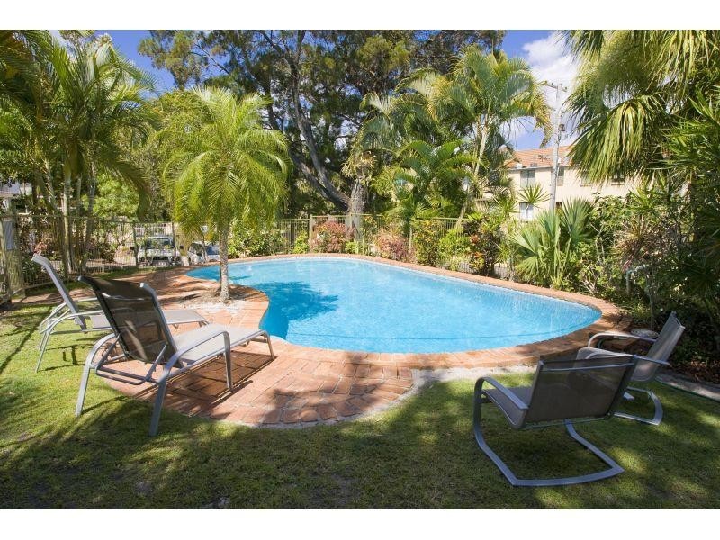 4/14 Edgar Bennett Ave, Noosa Heads QLD 4567