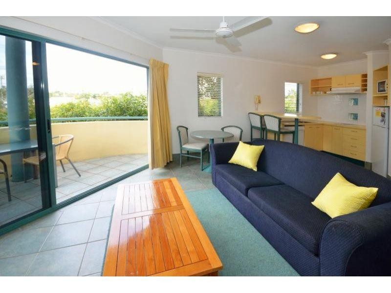 11/17 Albert Street, Noosaville QLD 4566