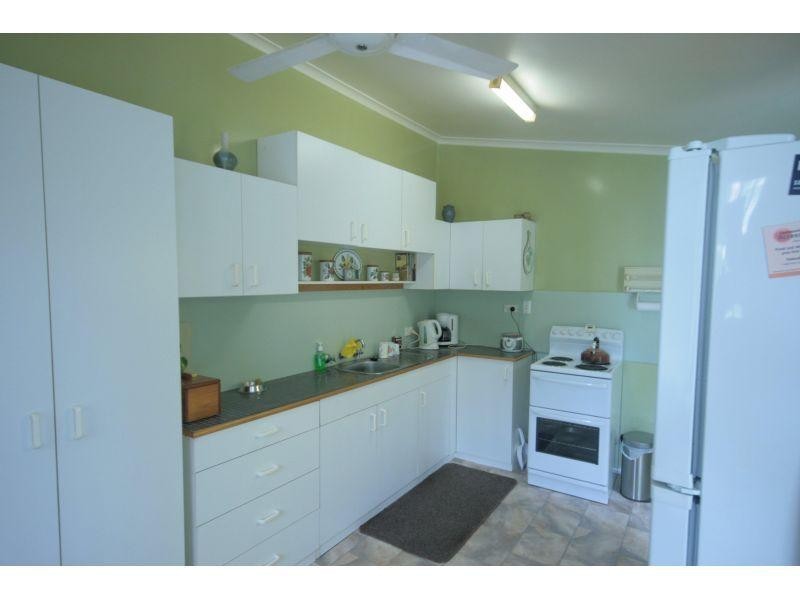 13  Chamberlain Street, Woolooga QLD 4570