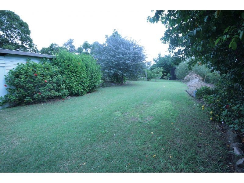 13  Chamberlain Street, Woolooga QLD 4570