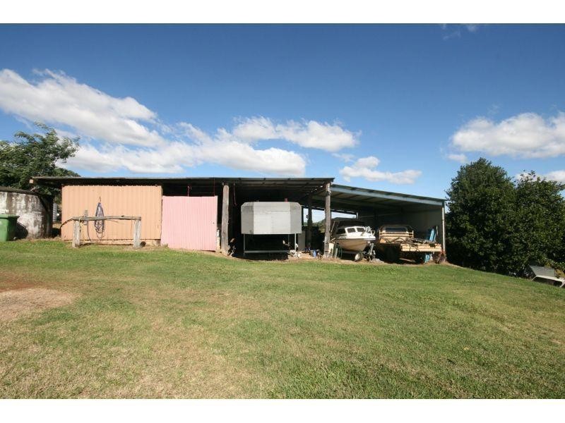 35 Brooks Road, Canina QLD 4570