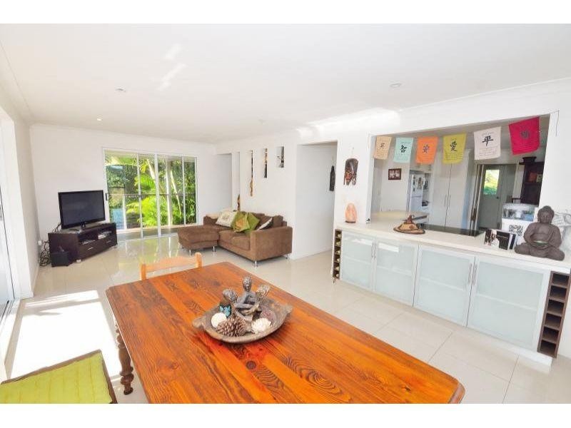 298 South Coolum Road, Coolum Beach QLD 4573