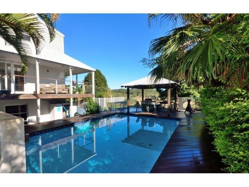 298 South Coolum Road, Coolum Beach QLD 4573