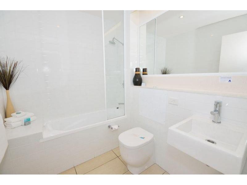 11/18-20 Howard Street, Noosaville QLD 4566