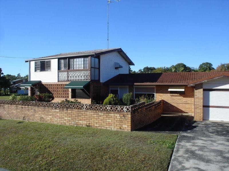 8 William St, Tewantin QLD 4565