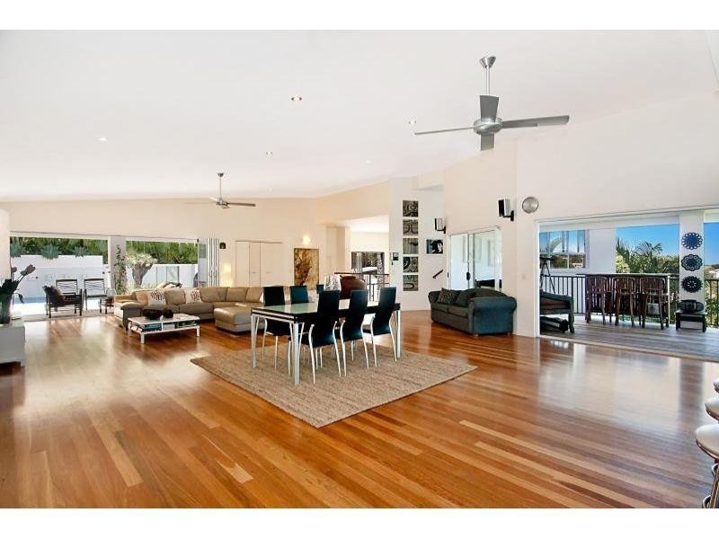 13 Captains Court, Sunrise Beach QLD 4567