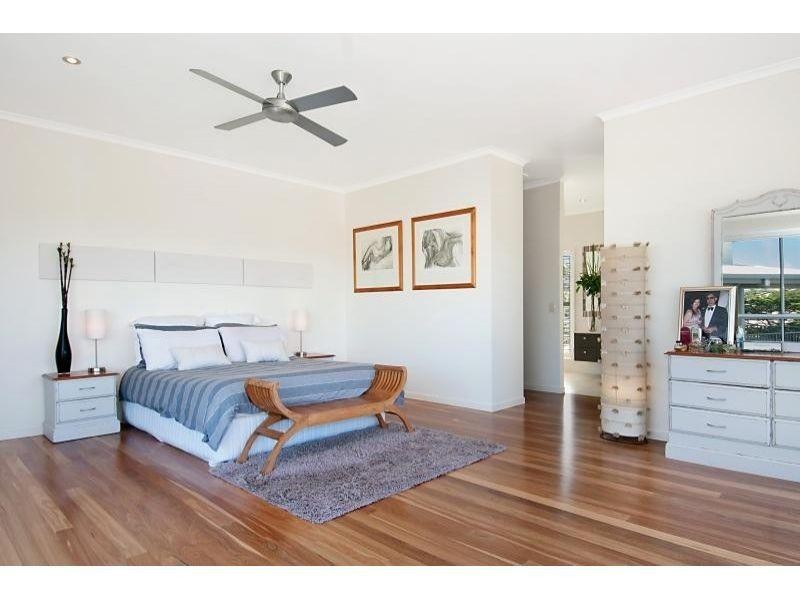 13 Captains Court, Sunrise Beach QLD 4567