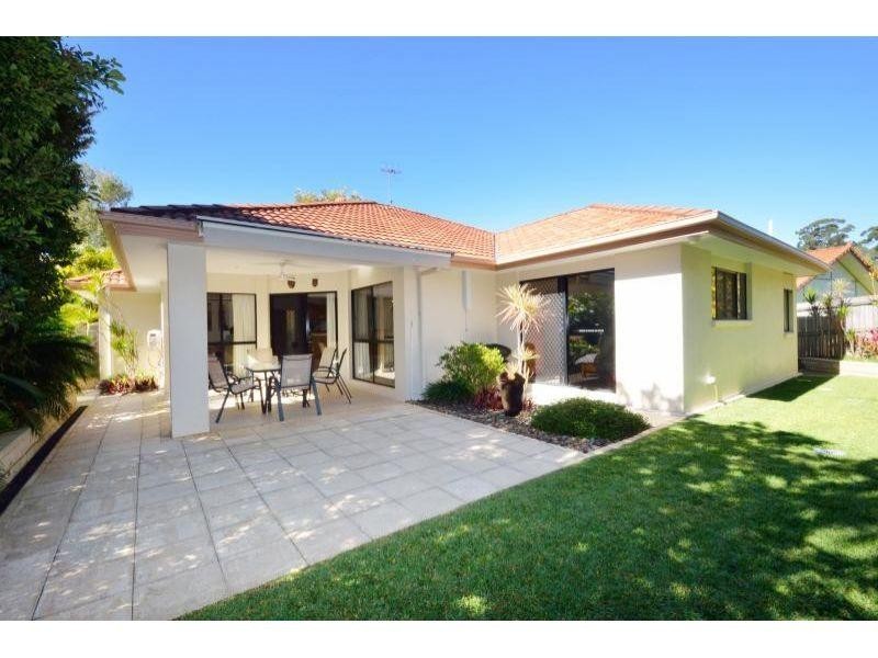 62 Lake Entrance Boulevard, Noosaville QLD 4566