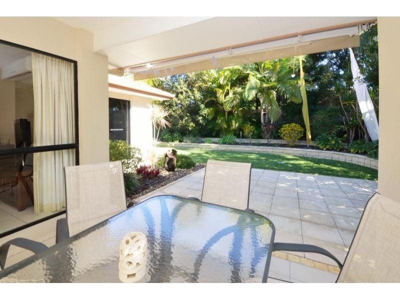 62 Lake Entrance Boulevard, Noosaville QLD 4566