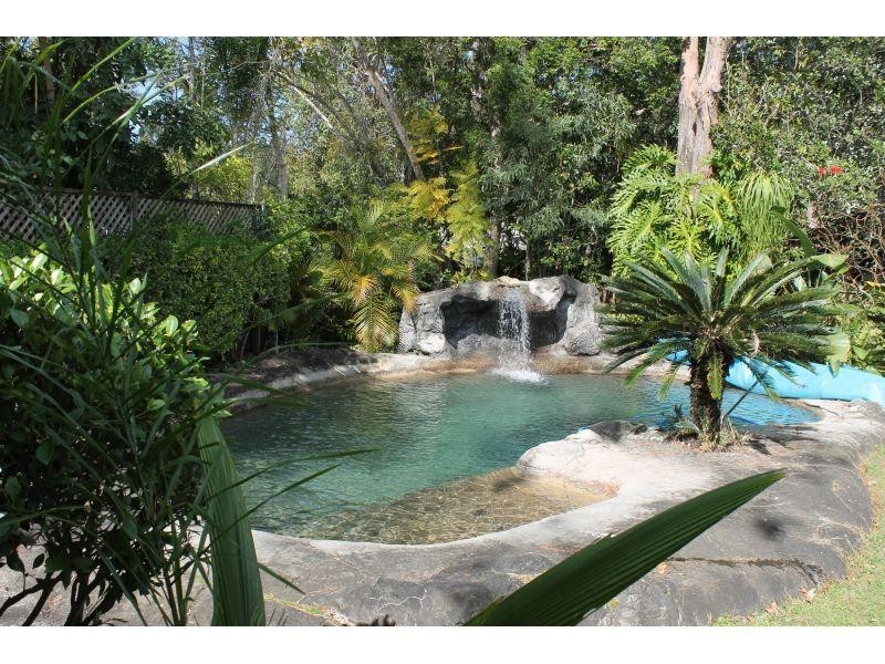 16 River Road, Tewantin QLD 4565