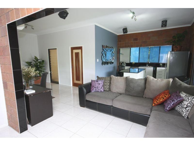 211 De Castella Road, The Palms QLD 4570