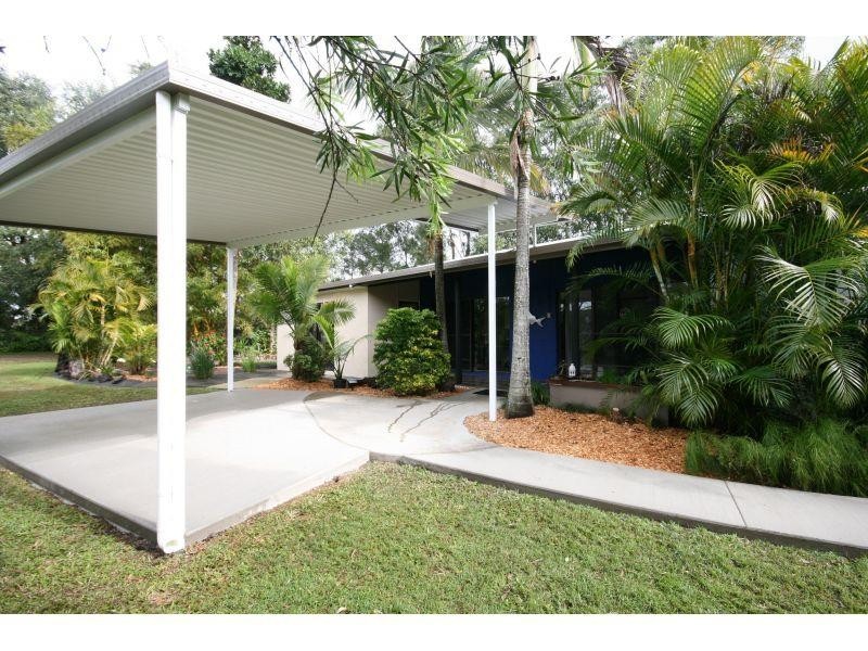 211 De Castella Road, The Palms QLD 4570