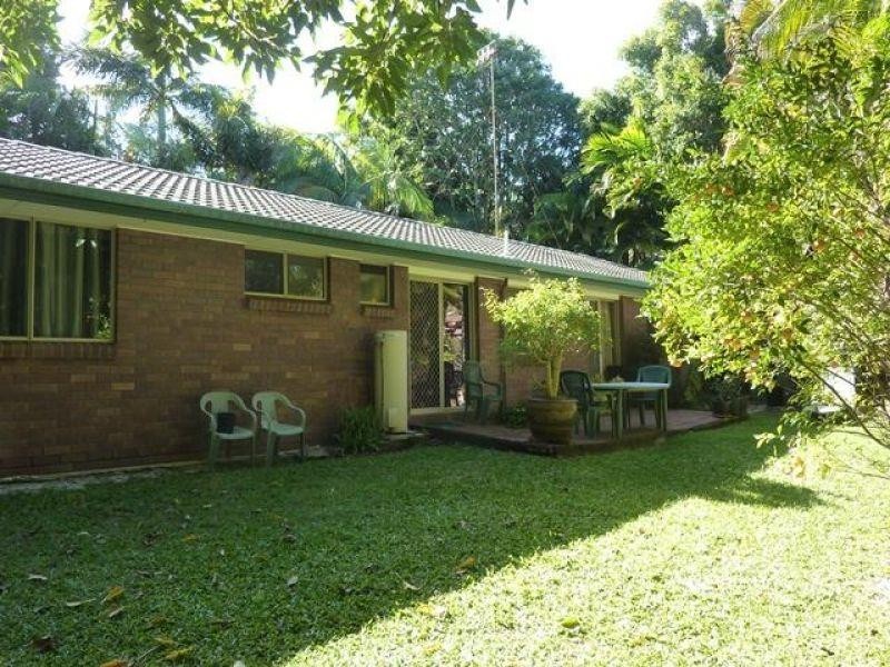 36 Victory Crescent, Sunrise Beach QLD 4567