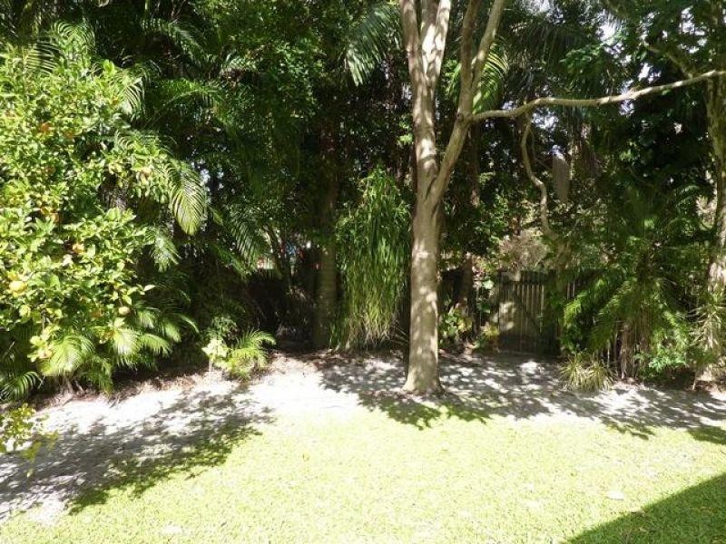 36 Victory Crescent, Sunrise Beach QLD 4567