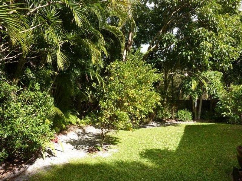 36 Victory Crescent, Sunrise Beach QLD 4567