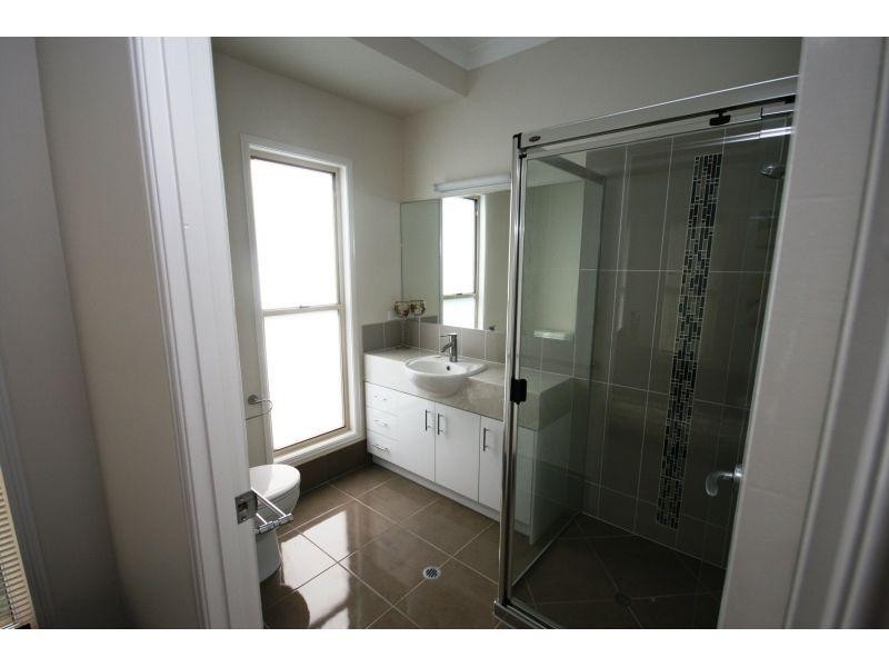 32 Crown Road, Gympie QLD 4570