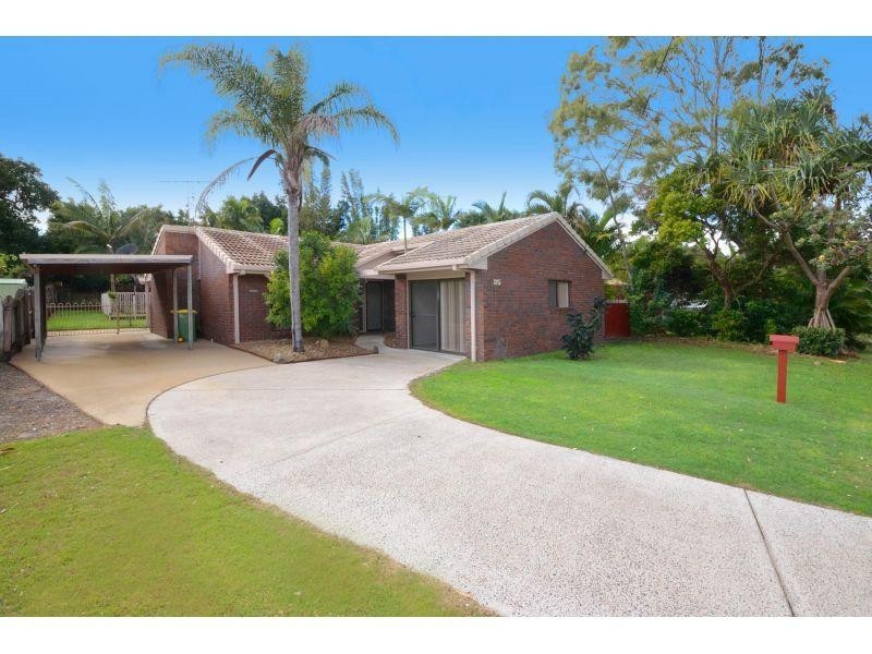 35 Wollomia Way, Sunrise Beach QLD 4567